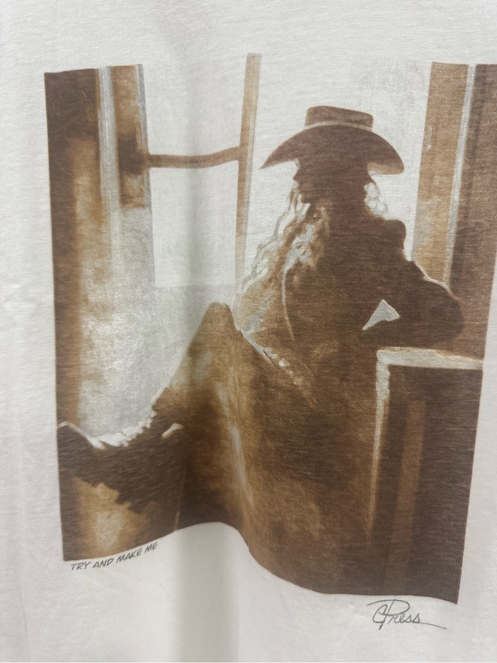 CPRESS Studio Graphic Tee – New With Tag - Picture 5 of 5